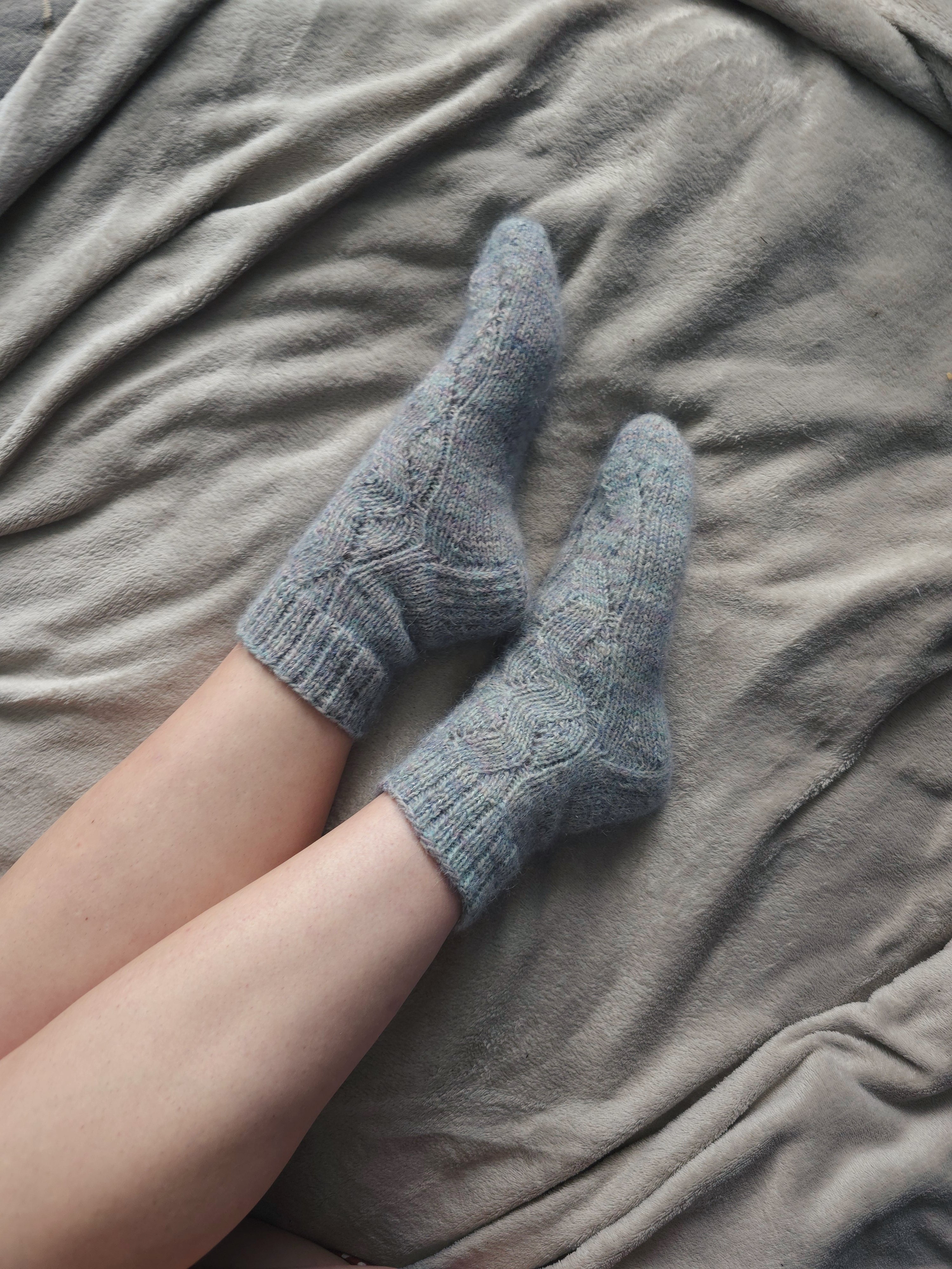 Icy blue woolen socks from hand dyed yarn. Foot size 23.5cm
