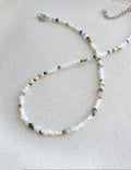 Mother of pearls beaded necklace with adjustable length