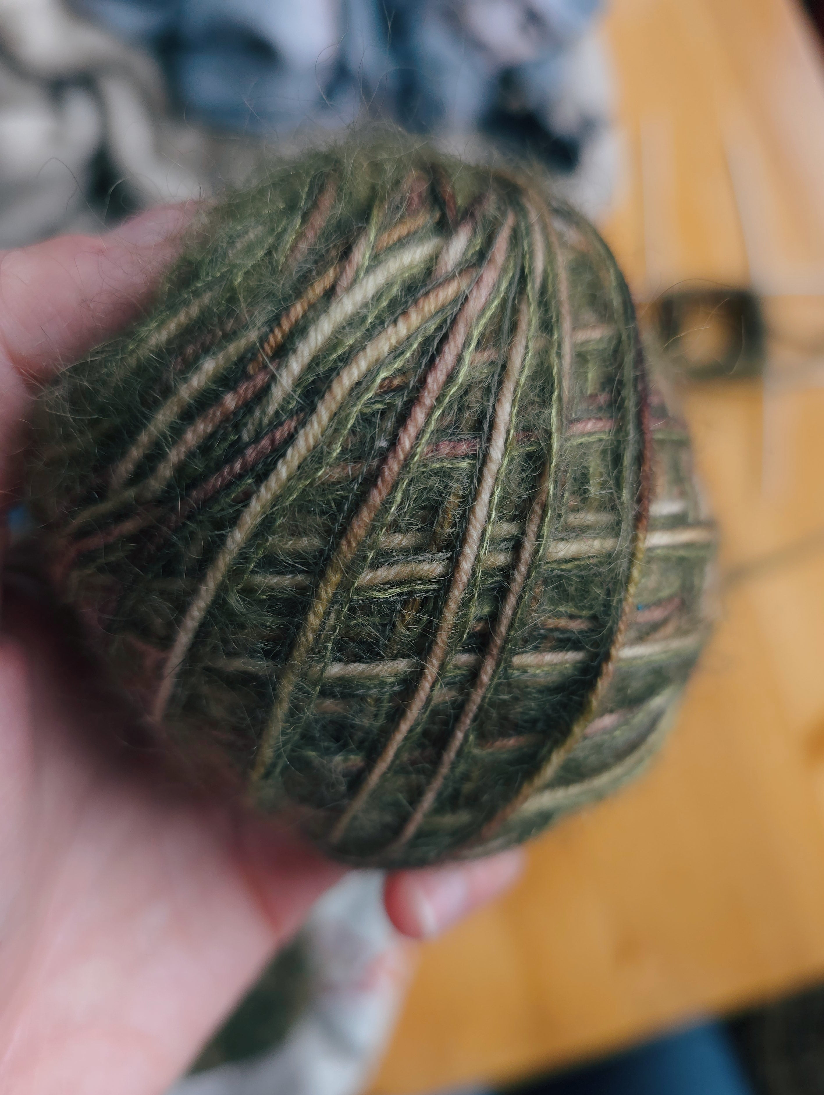 Forest green handknitted woolen socks. Foot size 24cm